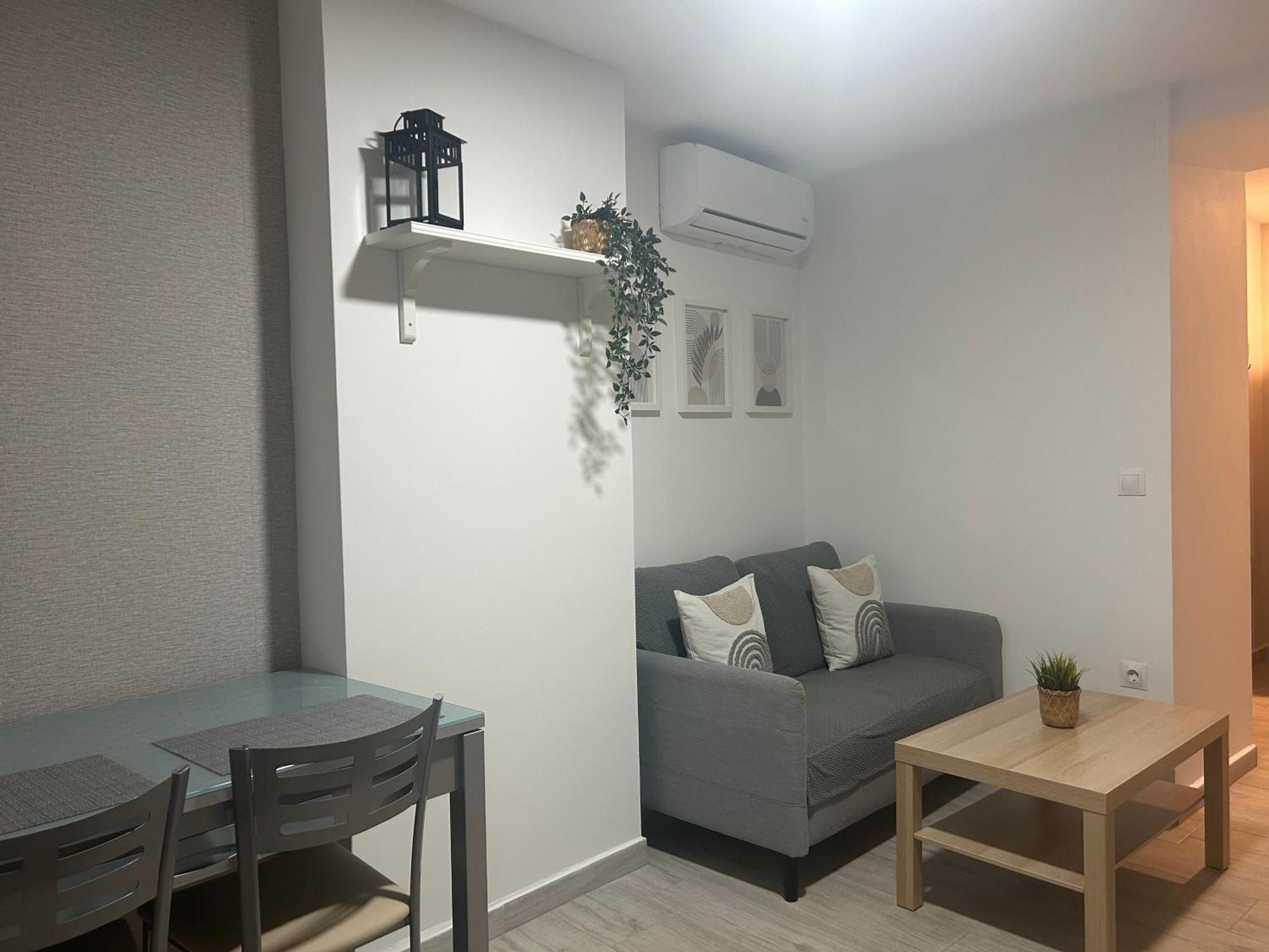 Aurora 7- Casa En El Centro Historico Apartman Málaga Kültér fotó